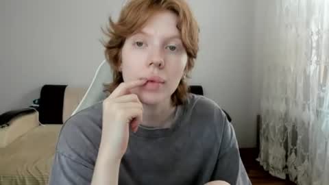 Snapshot of stellaswen chatting on 07.22.26 S T E L L A online show from 07.22.26