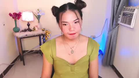 Snapshot of stellaxtemptationx chatting on 09.27.25 Stella sweet online show from 09.27.25