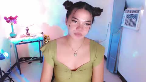 Snapshot of stellaxtemptationx chatting on 10.14.25 Stella sweet online show from 10.14.25