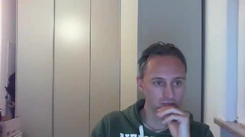 sten015 online show from 11.24.25