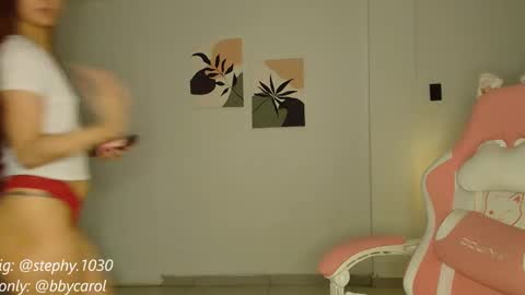 Snapshot of steph_y1030 chatting on 03.09.25 stephany online show from 03.09.25