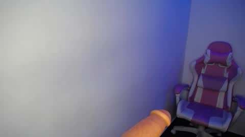 Emma online show from 02.23.25