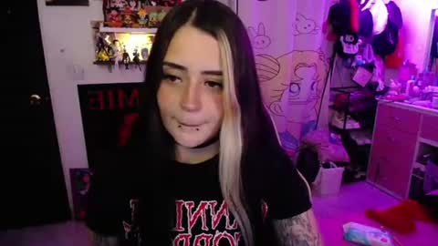 Snapshot of stephani_rousso chatting on 07.10.26 joha cosmo online show from 07.10.26