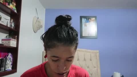 Stephania online show from 04.02.26