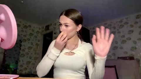 Stephani online show from 02.25.26