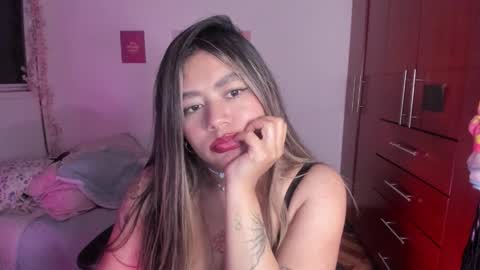 Stephanie  online show from 10.19.25