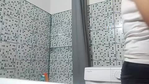 Snapshot of stephany333 chatting on 11.14.25 Stephany online show from 11.14.25