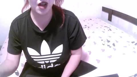 Snapshot of stephany_s chatting on 10.10.25 Stephany online show from 10.10.25