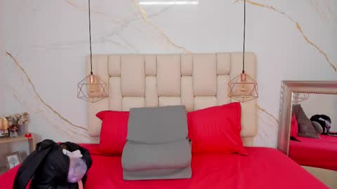 Stefanny online show from 02.11.25