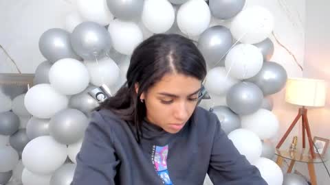 Stefanny online show from 10.10.25