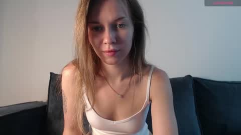 Snapshot of stephie_mrr chatting on 07.21.26 Steph online show from 07.21.26