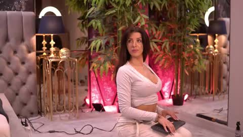 Steph online show from 04.07.26