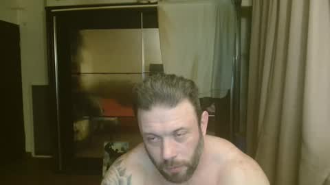 Snapshot of stevebulkzor chatting on 05.12.26 Steve Oakenshield son of John son of Vasyl online show from 05.12.26