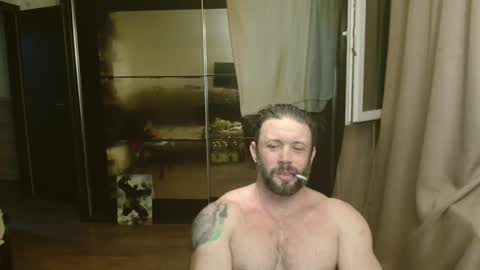 Snapshot of stevebulkzor chatting on 05.31.26 Steve Oakenshield son of John son of Vasyl online show from 05.31.26