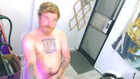 Snapshot of stevejames666 chatting on 09.17.25 stevejames666 online show from 09.17.25