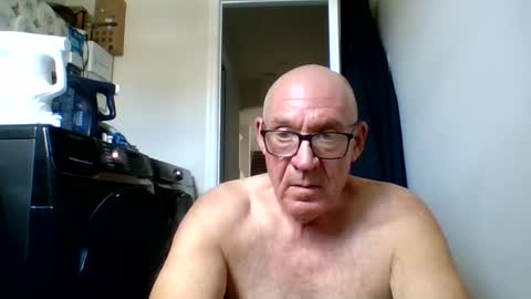 Snapshot of stevejons47 chatting on 08.03.26 stevejons47 online show from 08.03.26