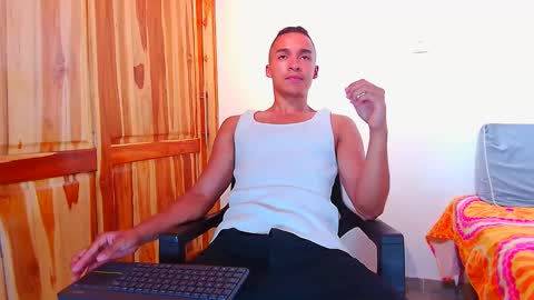 steven_modelo69 online show from 12.15.24