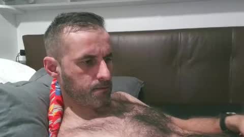 Snapshot of stevenpit chatting on 12.22.25 stevenpit online show from 12.22.25