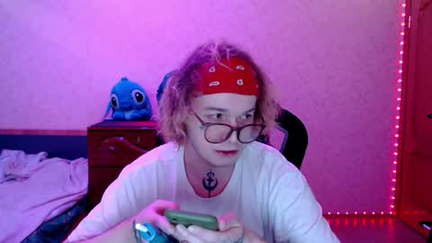 Snapshot of stevenspirs chatting on 09.15.25 Steve online show from 09.15.25