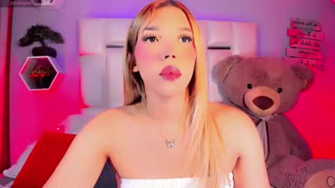 Steisee Reyes online show from 09.17.25