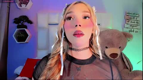 Steisee Reyes online show from 10.25.25