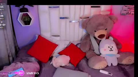 Steisee Reyes online show from 07.17.26