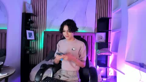 Snapshot of sthepanodimonaco chatting on 06.02.26 Sthepano online show from 06.02.26