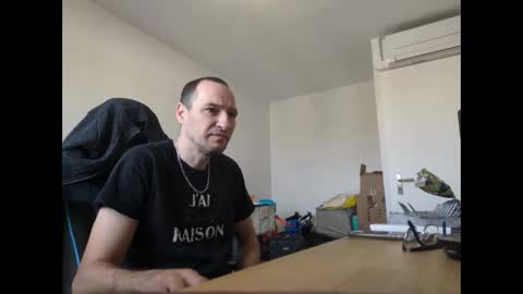 stickolive1 online show from 04.22.26