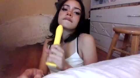 Snapshot of stickyvicky555 chatting on 11.05.25 stickyvicky555 online show from 11.05.25