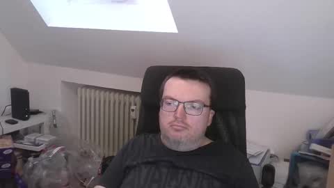 Oliver online show from 03.05.26