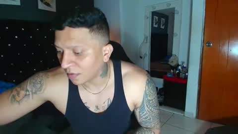 stily online show from 10.18.25