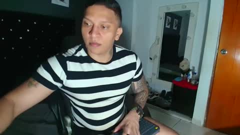 stily online show from 10.20.25