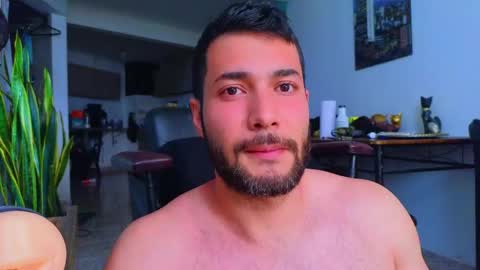 Stiven Montiel online show from 03.18.26