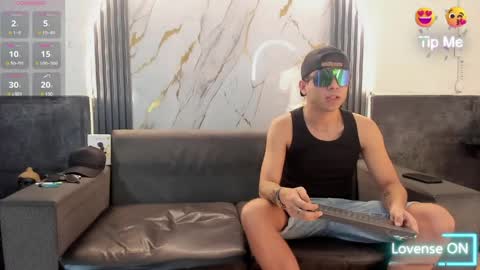 friends online show from 04.10.26