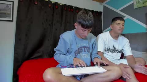 Stiven  online show from 12.05.25