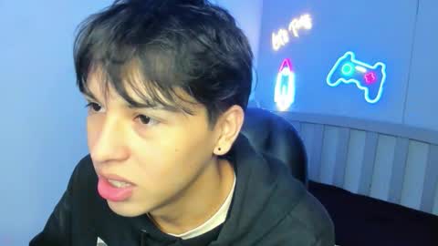 Stiwen online show from 09.29.25