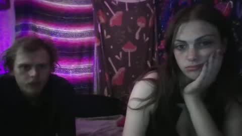 Stonercouple6928 online show from 06.15.26