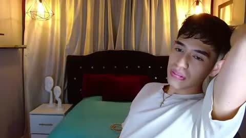 Axel online show from 07.02.26