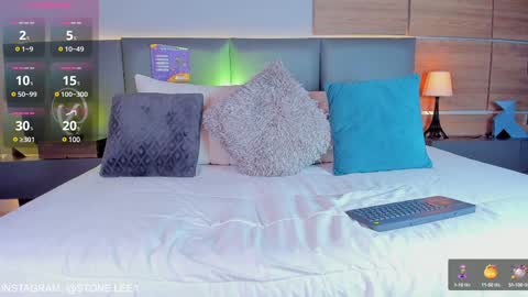 Stone Lee  online show from 01.06.25