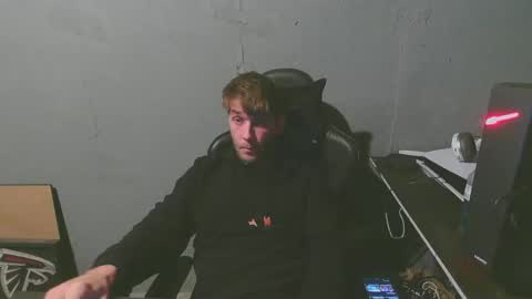 stonedpanda77 online show from 12.23.24