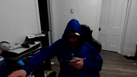 stonedpanda77 online show from 04.22.26