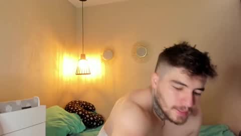 Snapshot of stoneepaul chatting on 01.26.25     --free-- online show from 01.26.25