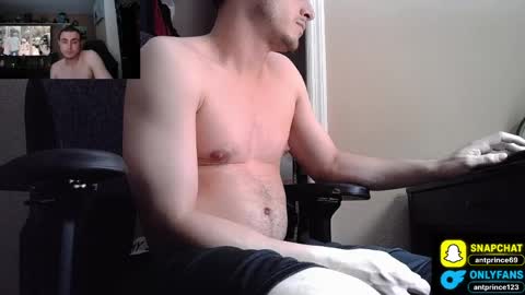 Snapshot of stoner394 chatting on 05.27.26 stoner394 online show from 05.27.26