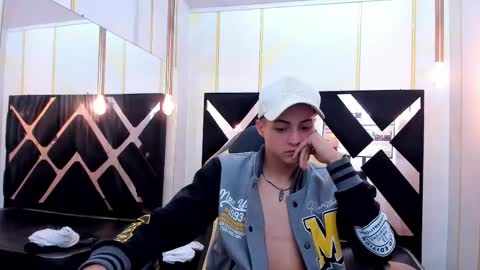 Snapshot of stonne69 chatting on 02.19.25 stonne69 online show from 02.19.25