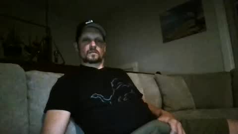 Snapshot of stook4 chatting on 09.23.25 LifestyleMan313 online show from 09.23.25