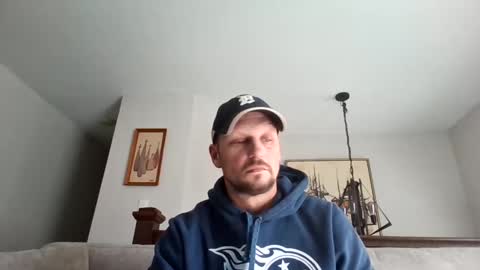 Snapshot of stook4 chatting on 10.08.25 LifestyleMan313 online show from 10.08.25