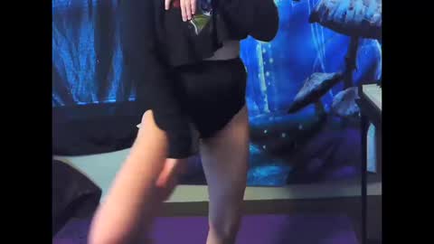 Stormythunder online show from 10.15.25