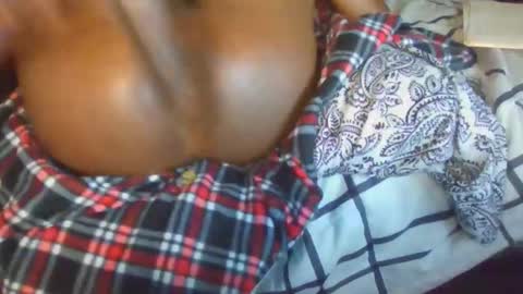 Snapshot of stotis2020 chatting on 11.04.25 stotis2020 online show from 11.04.25