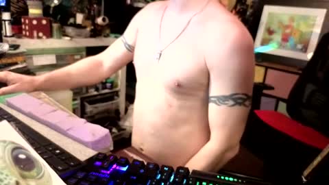 Str8 online show from 04.12.26