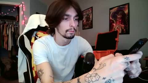 str8whiteboy21 online show from 12.17.24